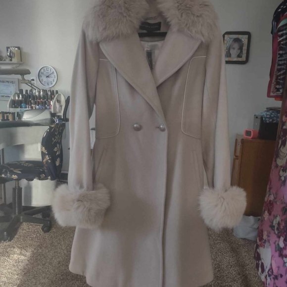ANTONIO MELANI Jackets & Blazers - Antonio Melani FurCoat New with tags